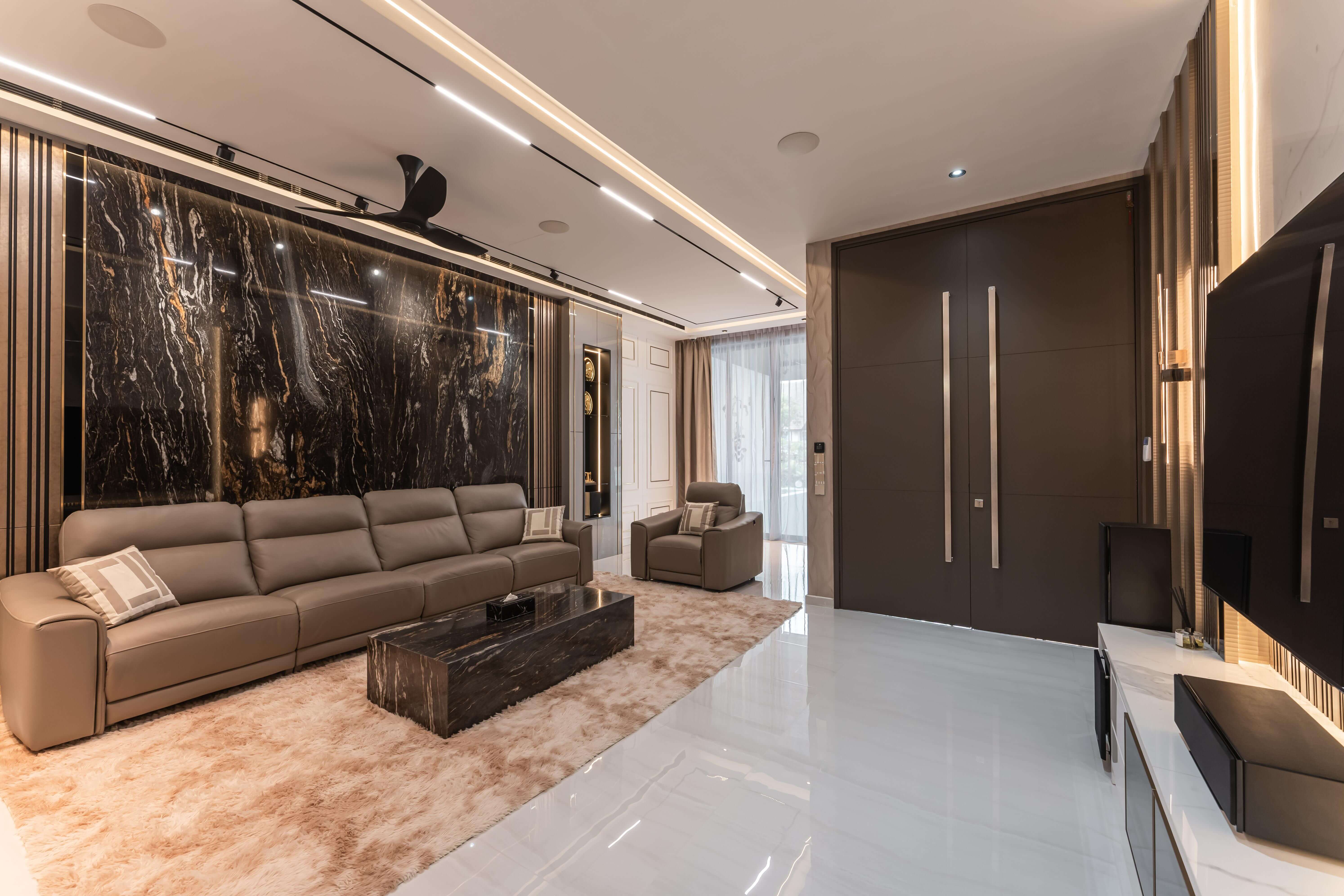 Condo / Landed